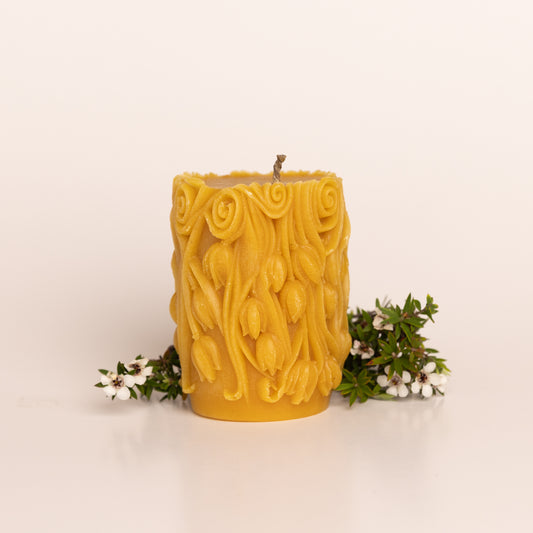 280 gram pure beeswax tulip candle  with hemp wick